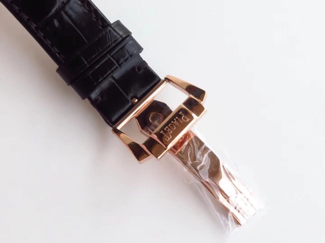 伯爵机械男表 Black Tie系列枕型大月相腕表全新上市 搭載進口環形日內瓦波狀飾紋自動上鏈機芯
