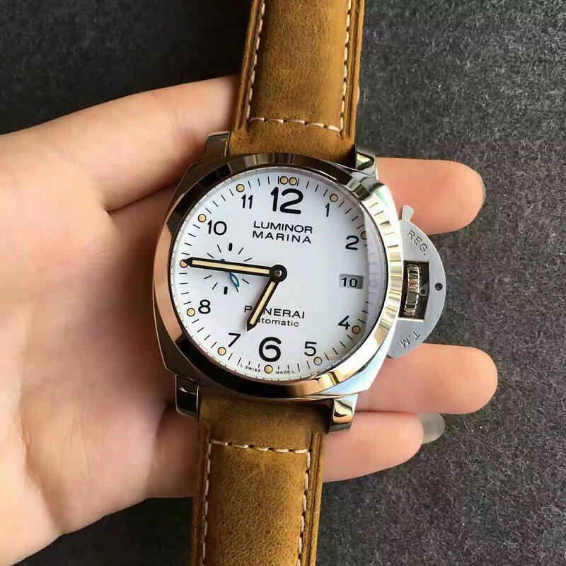 KW厂新品新款沛纳海PAM01523小直径的机芯 沛纳海高仿手表哪里可以买到