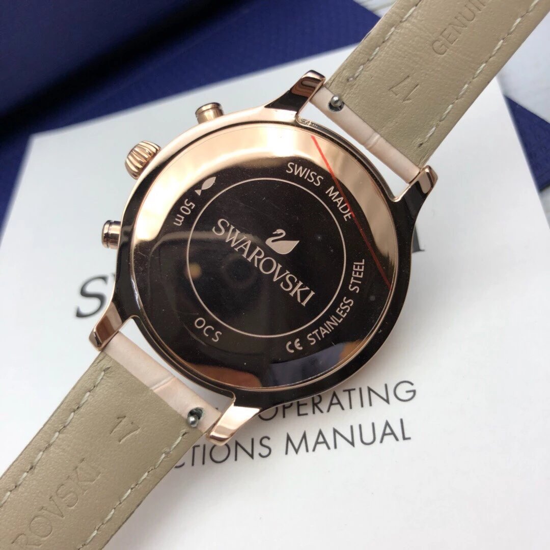 【DFS原单正品】好货不怕晚到～这款奢华耀眼的女士石英计时手表是施华洛世奇畅销腕表系列Octea的新作表