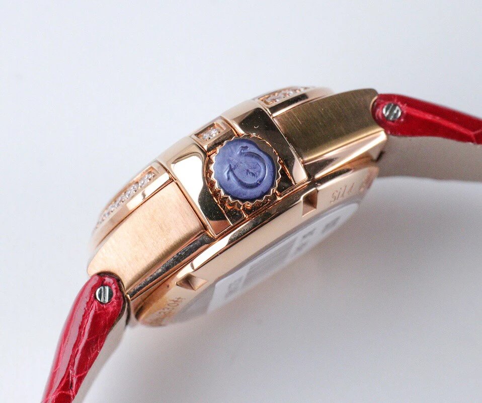 欧米茄omega星座系列，搭配顶级鳄鱼皮表带，女神最爱机械腕表！