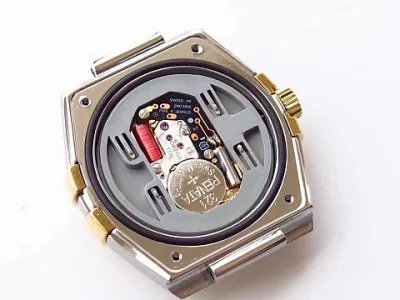 3s欧米茄星座系列，27毫米石英腕表，首次搭载原版欧米茄1376专用机芯（机芯同原装一样），所有散件均可同