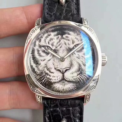 沛纳海纯银雕花又一款大神之作即将新款 沛纳海复刻表和普通手表的区别