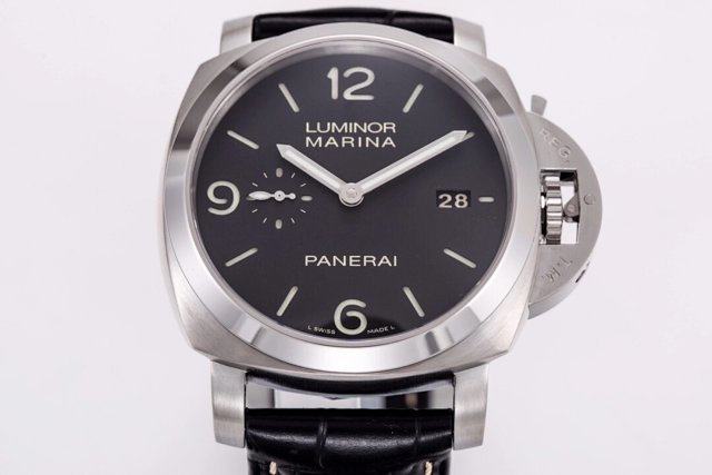 VS沛纳海PAM312系列，一款唯一可以和互换配件的腕表，所有细节几乎一摸一样，44mm神作之一