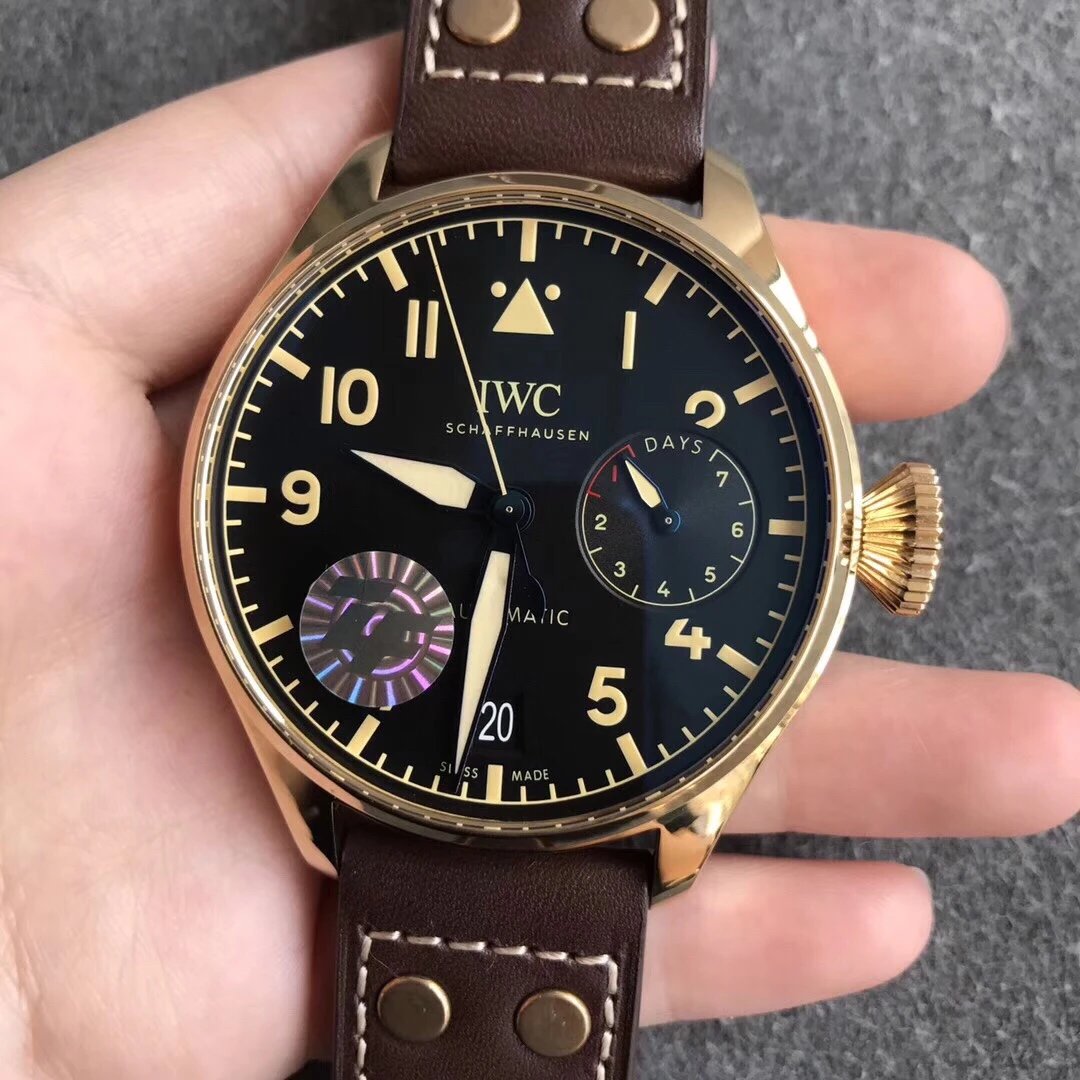 ZF厂新力作，万国IWC大型飞行员青铜壳限量款，采用同正品铝青铜合金打造，真动能显示手表、男表、机械表、包邮