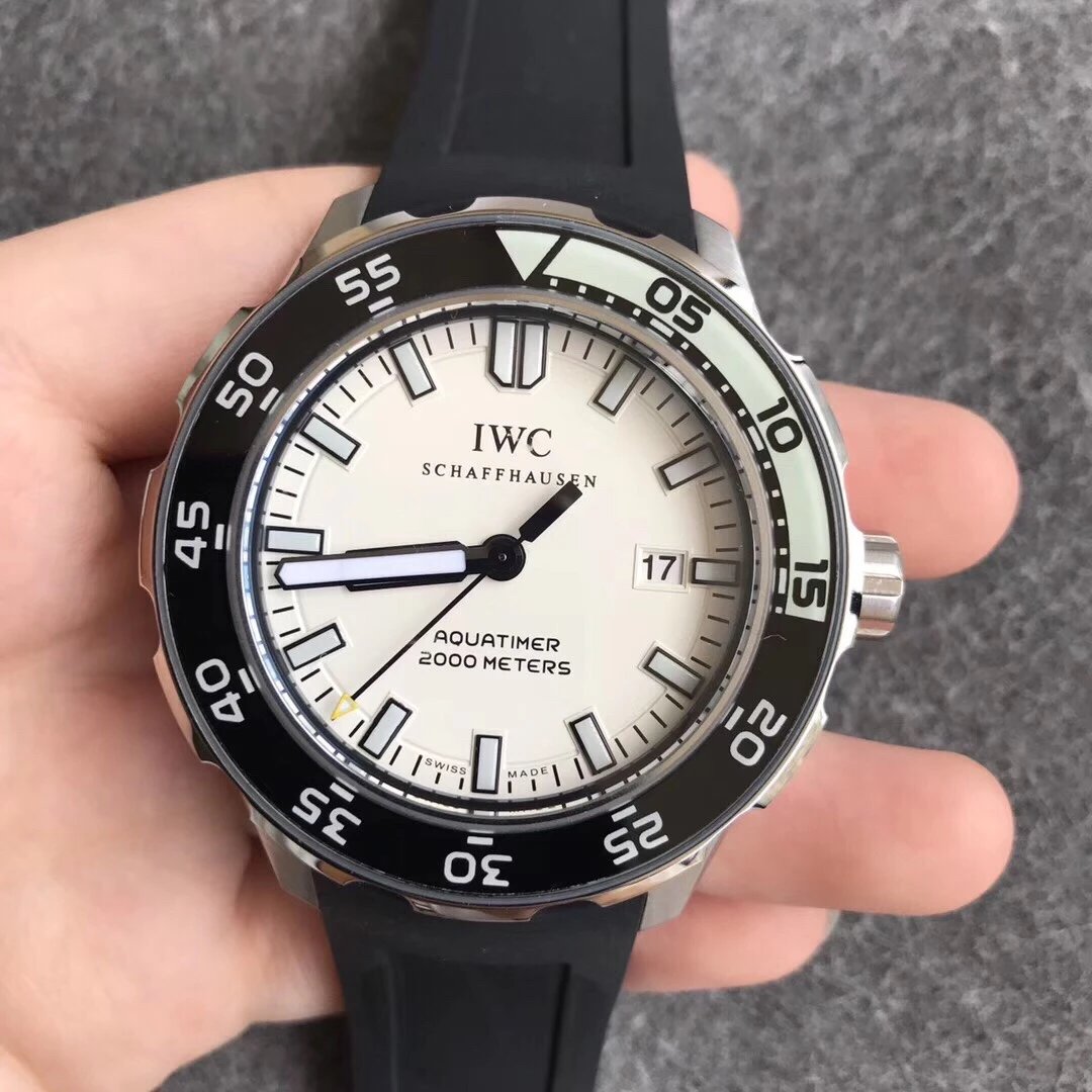 万国IWC海洋计时系列蓝宝石表圈手表、机械表、包邮，IWS厂出品，一比一还原表圈材质，双色夜光